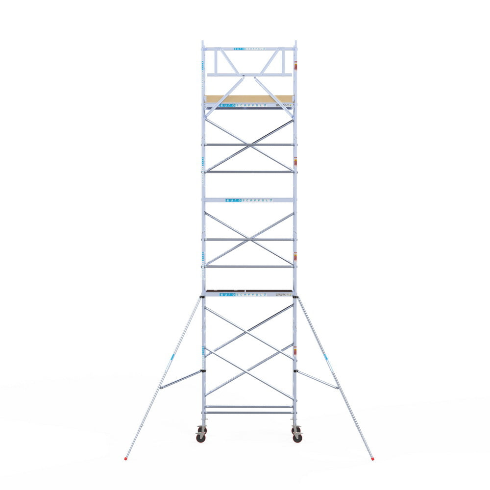 Rolsteiger Basic 75x190 9,2m werkhoogte carbon vloer tegen de gevel