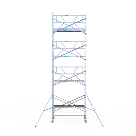 Rolsteiger Professional 135x250 9,2m werkhoogte carbon vloer tegen de gevel