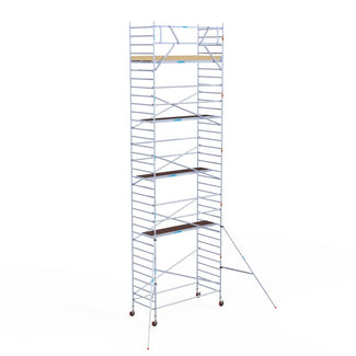Rolsteiger Basic 135x305 11,2m werkhoogte carbon vloer tegen de gevel