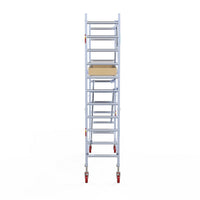Rolsteiger Basic 75x250 4,2m werkhoogte carbon vloer tegen de gevel