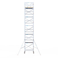Rolsteiger Basic 135x190 12,2m werkhoogte carbon vloer tegen de gevel