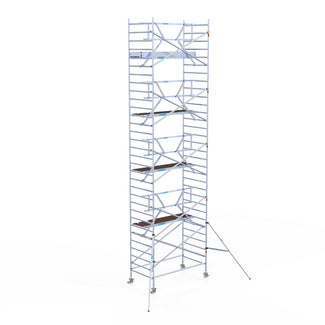 Rolsteiger Professional 135x250 10,2m werkhoogte carbon vloer tegen de gevel