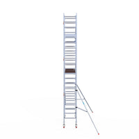 Rolsteiger Professional 75x190 7,2m werkhoogte carbon vloer tegen de gevel