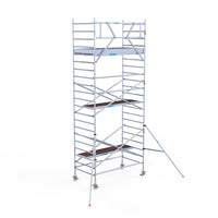 Rolsteiger Original  135x250 7,2m werkhoogte carbon vloer tegen de gevel