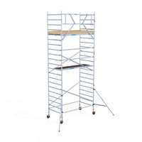 Rolsteiger Basic 135x250 7,2m werkhoogte carbon vloer tegen de gevel