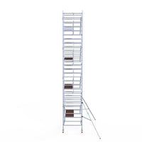 Rolsteiger Professional 135x190 9,2m werkhoogte carbon vloer tegen de gevel