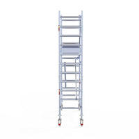 Rolsteiger Professional 75x190 4,2m werkhoogte carbon vloer tegen de gevel