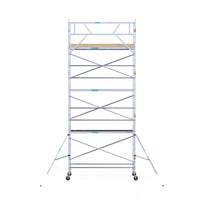 Rolsteiger Basic 90x305 8,2m werkhoogte carbon vloer tegen de gevel