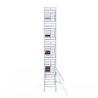 Rolsteiger Professional 135x305 10,2m werkhoogte carbon vloer tegen de gevel