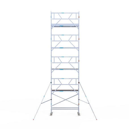 Rolsteiger Professional 75x250 10,2m werkhoogte carbon vloer tegen de gevel
