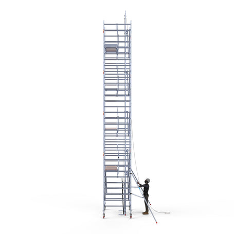 Zonnepanelen steiger 135x250 10,2m werkhoogte incl. Safeguard dakrandbeveiliging