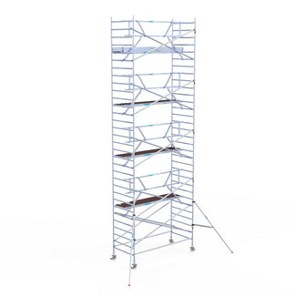 Rolsteiger Professional 135x305 10,2m werkhoogte tegen de gevel