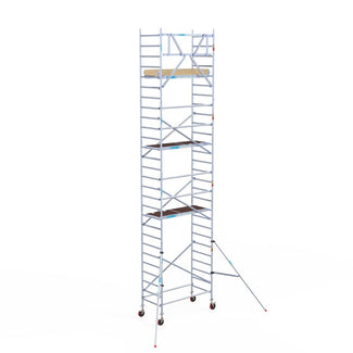 Rolsteiger Basic 90x190 9,2m werkhoogte carbon vloer tegen de gevel