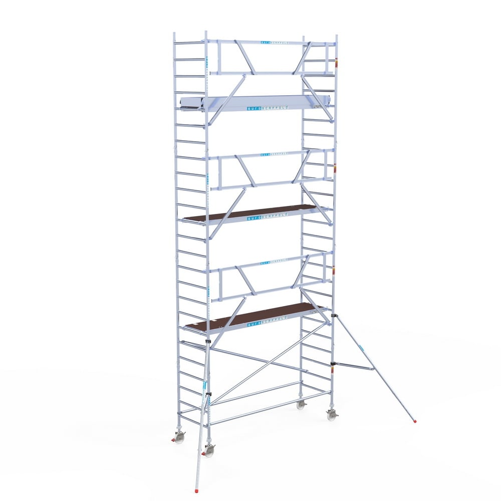Rolsteiger Professional 90x305 8,2m werkhoogte carbon vloer tegen de g ...