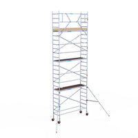 Rolsteiger Basic 75x250 8,2m werkhoogte carbon vloer tegen de gevel
