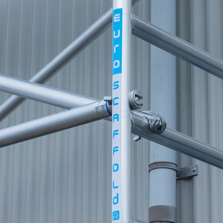 Rolsteiger Basic 135x305 10,2m werkhoogte tegen de gevel