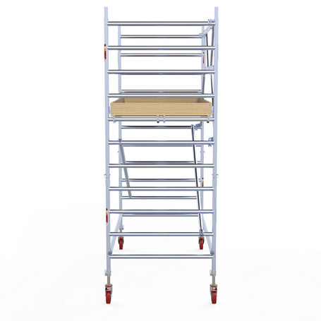Rolsteiger Basic 135x250 4,2m werkhoogte carbon vloer tegen de gevel