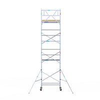 Rolsteiger Basic 90x190 9,2m werkhoogte carbon vloer tegen de gevel
