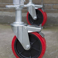 Rolsteiger Original  90x305 9,2m werkhoogte carbon vloer tegen de gevel