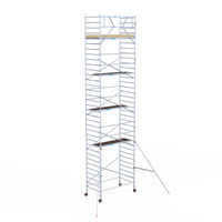 Rolsteiger Basic 135x250 11,2m werkhoogte carbon vloer tegen de gevel