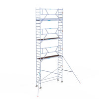 Rolsteiger Professional 75x305 9,2m werkhoogte carbon vloer tegen de gevel