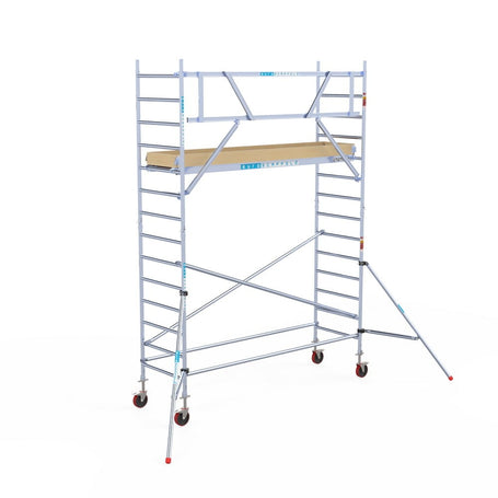 Rolsteiger Basic 90x305 5,2m werkhoogte carbon vloer tegen de gevel