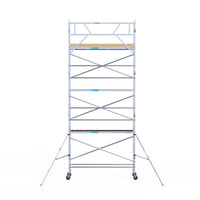 Rolsteiger Basic 75x305 8,2m werkhoogte carbon vloer tegen de gevel