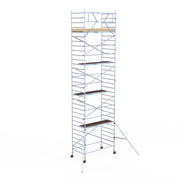 Rolsteiger Basic 135x250 10,2m werkhoogte carbon vloer tegen de gevel