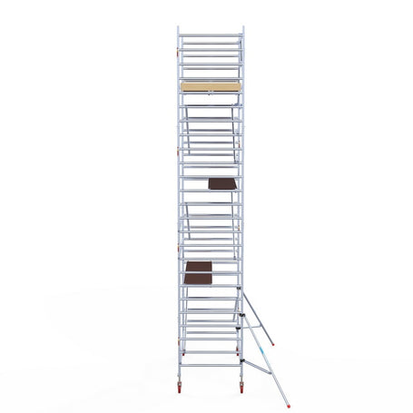 Rolsteiger Basic 135x250 8,2m werkhoogte carbon vloer tegen de gevel
