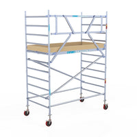 Rolsteiger Basic 135x250 4,2m werkhoogte carbon vloer tegen de gevel