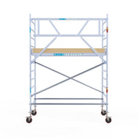Rolsteiger Basic 135x250 4,2m werkhoogte carbon vloer tegen de gevel