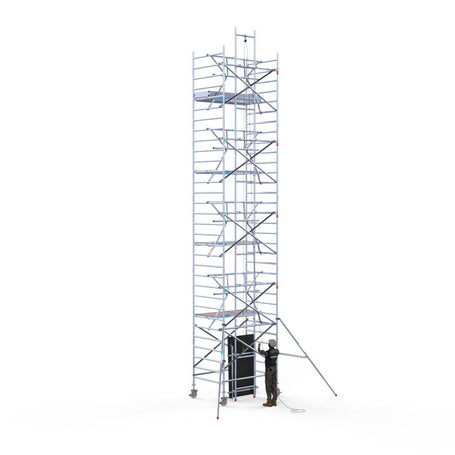 Zonnepanelen Steiger 135x250 10,2m werkhoogte, inclusief Solar lift