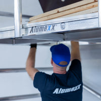 Rolsteiger Alumexx Light 75x250 10,2m werkhoogte tegen de gevel
