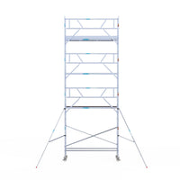 Rolsteiger Professional 75x305 9,2m werkhoogte carbon vloer tegen de gevel