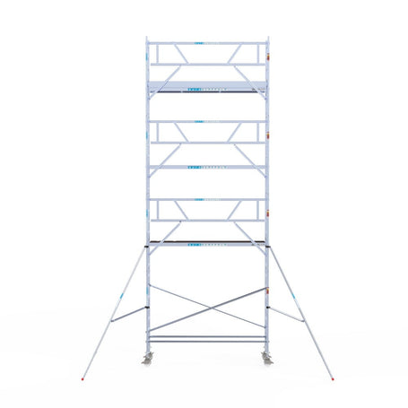 Rolsteiger Professional 75x305 9,2m werkhoogte carbon vloer tegen de gevel