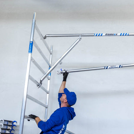 Rolsteiger Alumexx Extra 90x190 8,2m werkhoogte tegen de gevel