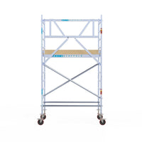 Rolsteiger Basic 90x190 4,2m werkhoogte carbon vloer tegen de gevel