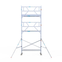 Rolsteiger Professional 75x250 7,2m werkhoogte carbon vloer tegen de gevel